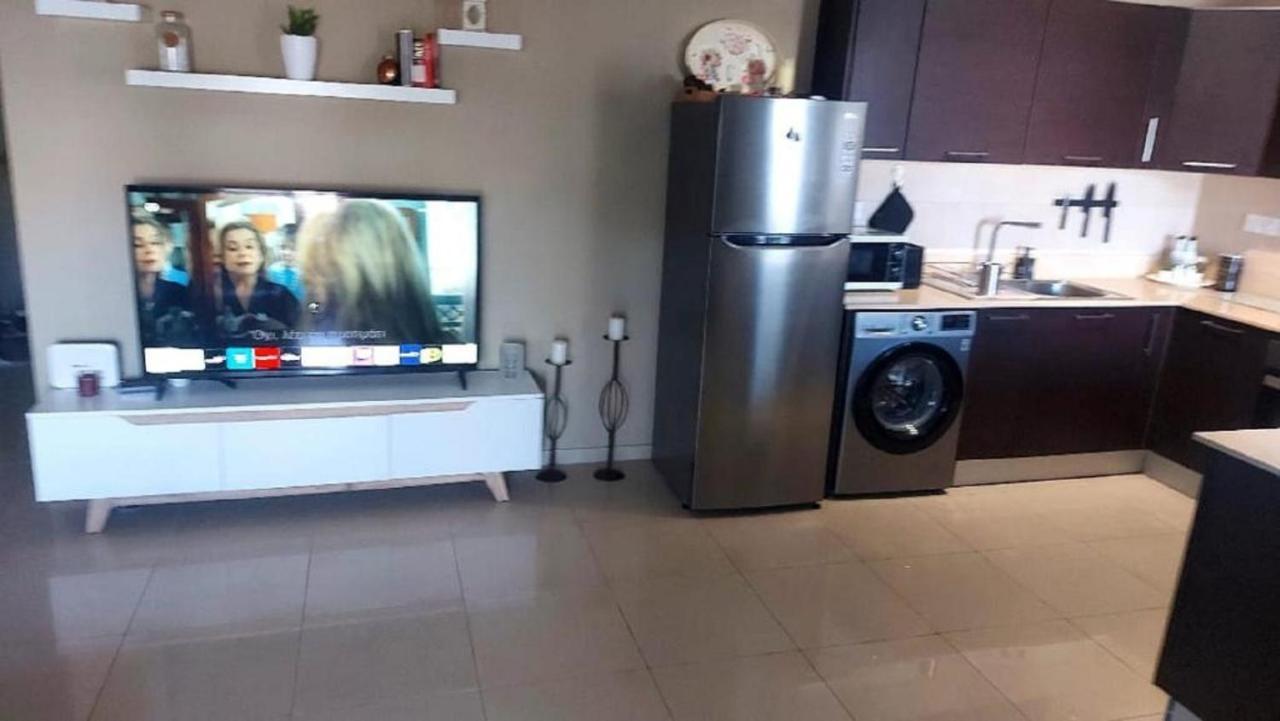 Paramount Gardens Resorts C202 ลาร์นาคา ภายนอก รูปภาพ